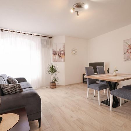 Viva - 2 Bedroom Apt In City Centar Zadar Zewnętrze zdjęcie