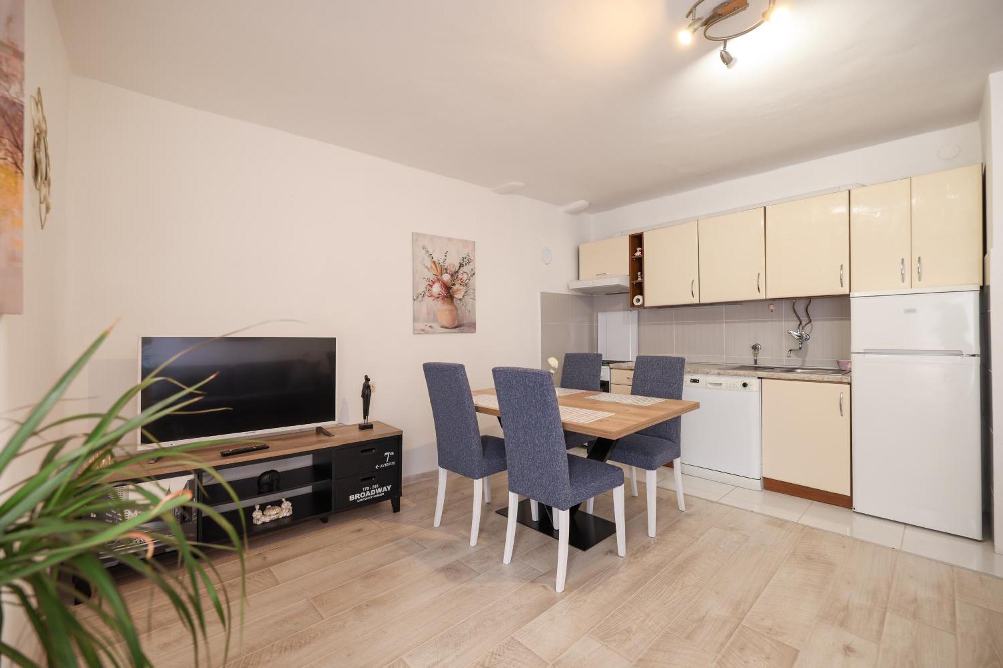 Viva - 2 Bedroom Apt In City Centar Zadar Zewnętrze zdjęcie