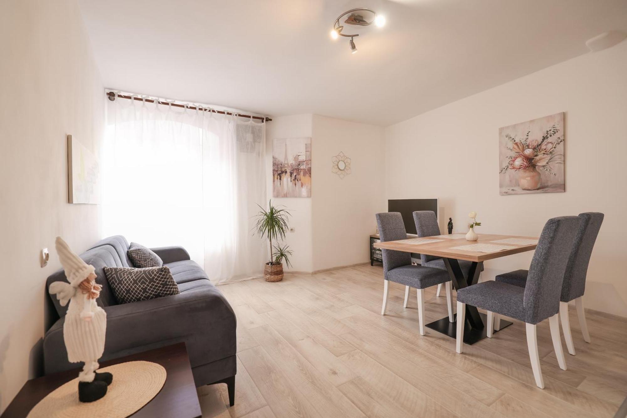 Viva - 2 Bedroom Apt In City Centar Zadar Zewnętrze zdjęcie