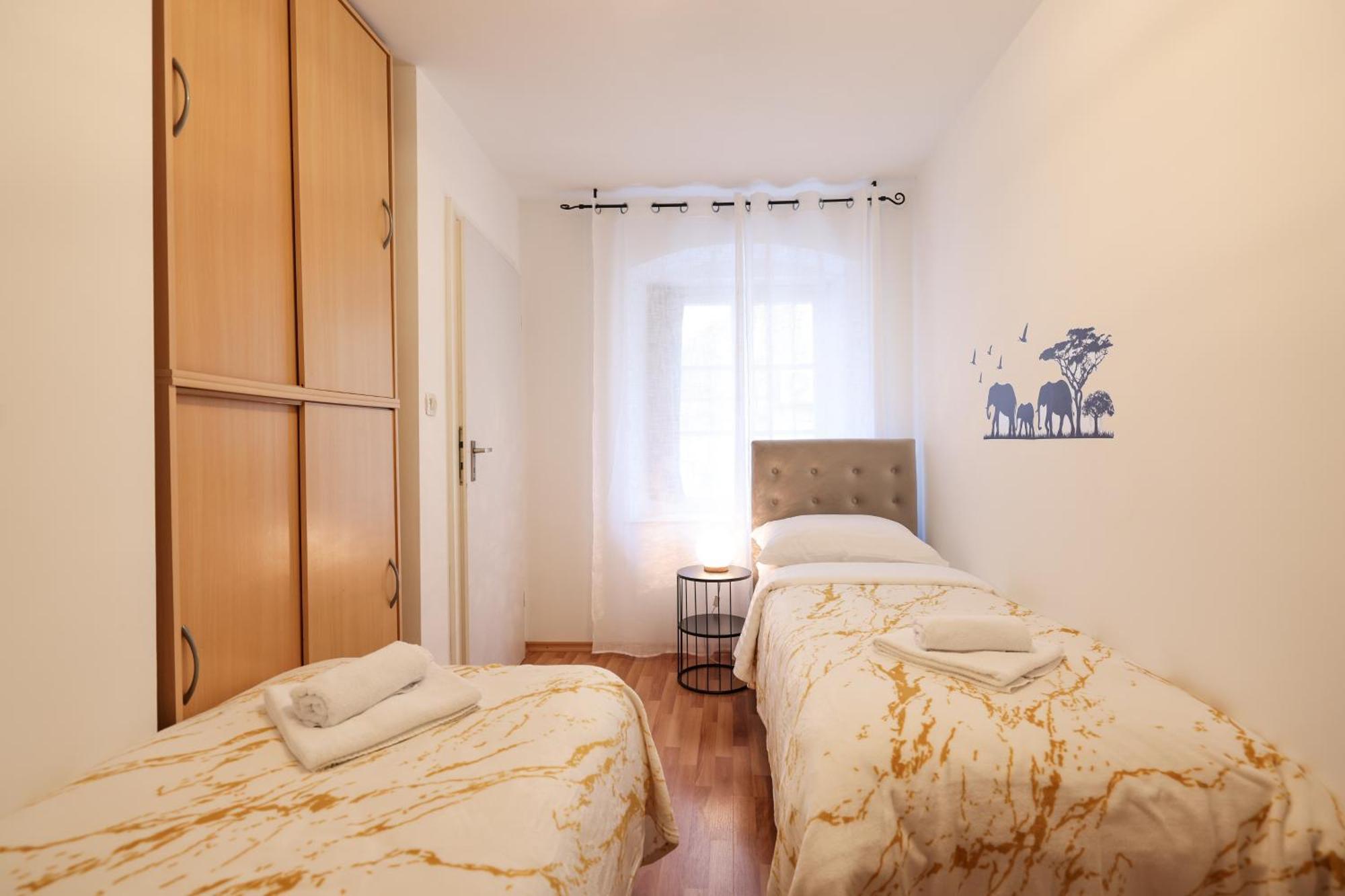 Viva - 2 Bedroom Apt In City Centar Zadar Zewnętrze zdjęcie