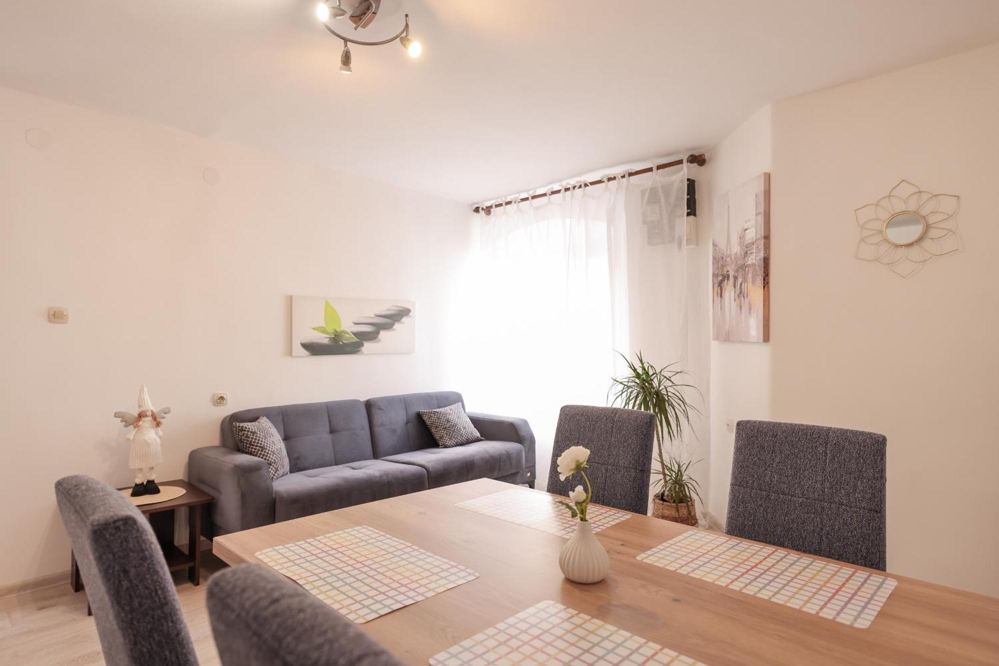 Viva - 2 Bedroom Apt In City Centar Zadar Zewnętrze zdjęcie